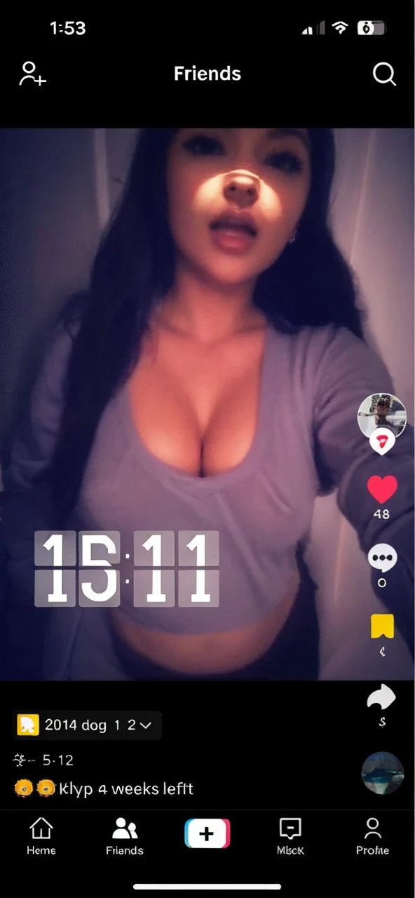 Get her butt booty naked