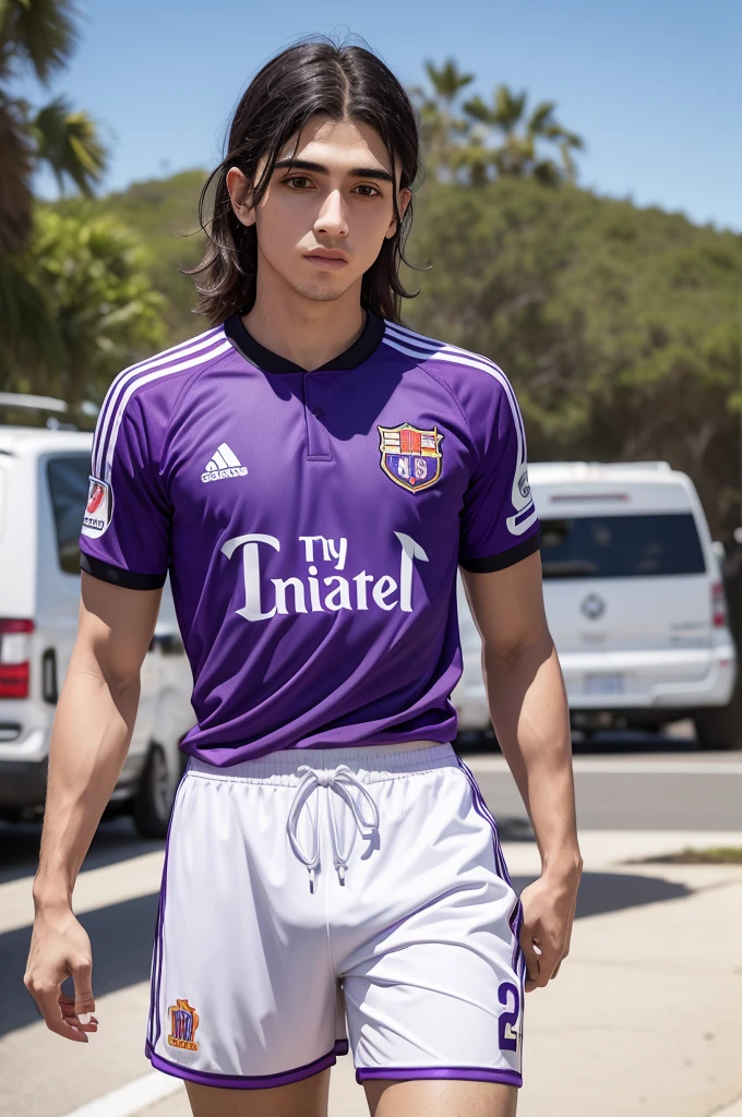 Create an all-purple interclass shirt and shorts Number 22 on the coast Name on the back of the shirt: Guedes 