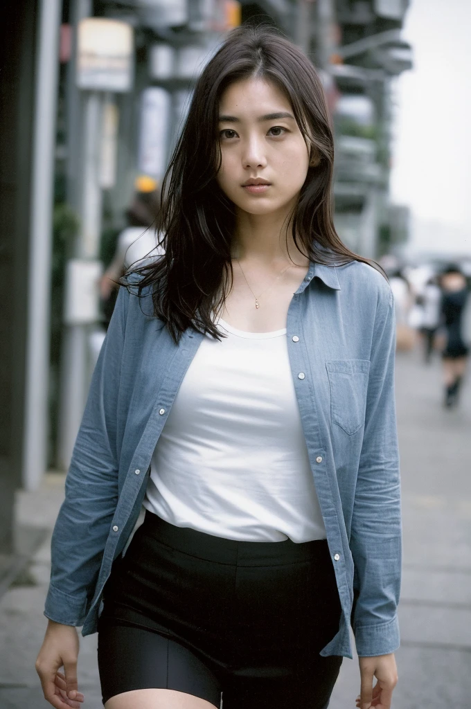 (((One girl,alone))),(Highly realistic photos, High resolution, Detailed face, Beautiful Eyes) Japanese women, 21 years old, Cute face, alone:1, Nice body, Plump figure, Medium chest, Narrow waist, Various Hair Styles, Very closely tied, Take a photo book,Thighs、Dark Sky、darkness、Blade Runner,shirt、walk