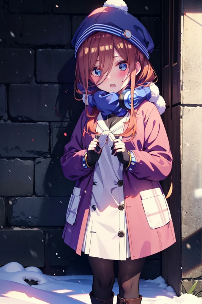 Mikunakano, miku nakano, Long Hair, bangs, blue eyes, Brown Hair, shirt, Hair between the eyes,blush, Open your mouth,White Breath,Scarf,Headphones around neck,Knitted hat,Blue long coat,V-neck sweater,Long skirt,Black pantyhose,short boots,Fluffy gloves,Standing leaning against a wall,Snow is piled up,It&#39;s snowing,whole bodyがイラスト入るように,Hidden in a building with a roof,
break outdoors, Building district,
break looking at viewer, whole body,
break (masterpiece:1.2), Highest quality, High resolution, unity 8k wallpaper, (figure:0.8), (Beautiful attention to detail:1.6), Highly detailed face, Perfect lighting, Highly detailed CG, (Perfect hands, Perfect Anatomy),