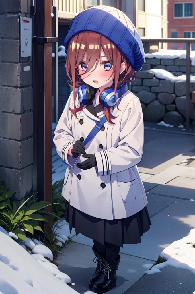 Mikunakano, miku nakano, Long Hair, bangs, blue eyes, Brown Hair, shirt, Hair between the eyes,blush, Open your mouth,White Breath,Scarf,Headphones around neck,Knitted hat,Blue long coat,V-neck sweater,Long skirt,Black pantyhose,short boots,Fluffy gloves,Standing leaning against a wall,Snow is piled up,It&#39;s snowing,whole bodyがイラスト入るように,Hidden in a building with a roof,
break outdoors, Building district,
break looking at viewer, whole body,
break (masterpiece:1.2), Highest quality, High resolution, unity 8k wallpaper, (figure:0.8), (Beautiful attention to detail:1.6), Highly detailed face, Perfect lighting, Highly detailed CG, (Perfect hands, Perfect Anatomy),