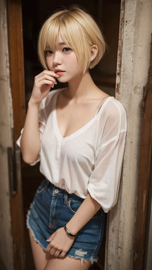 20-year-old woman,Blonde short bob hair,Uneasy atmosphere,cry、whole body