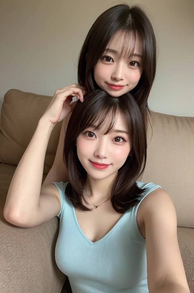 Selfie、Light clothing、Laughing、sofa、Lying down、Very short hair、short、ベリーshortカット、Highest quality, figure, Super detailed, In detail, High resolution, 8k wallpaper, Perfect dynamic composition, Beautiful attention to detail, dress,Medium Hair, Small breasts、Natural color lip, Random sexy poses,smile,24-years-old