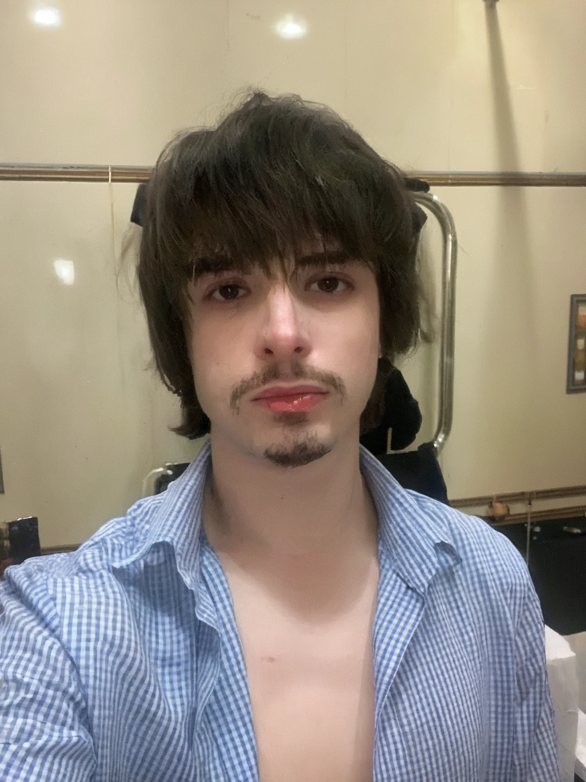 make this photo as ms paint