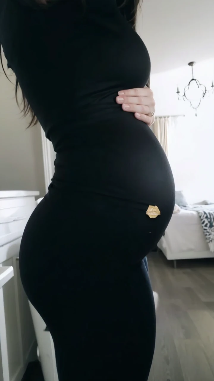 pregnant woman 