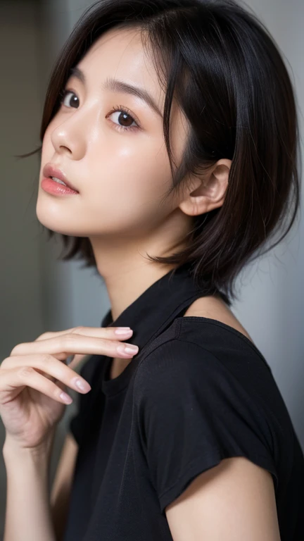 high resolution、Japanese women、Beauty、short hair、Black Shirt、Small face