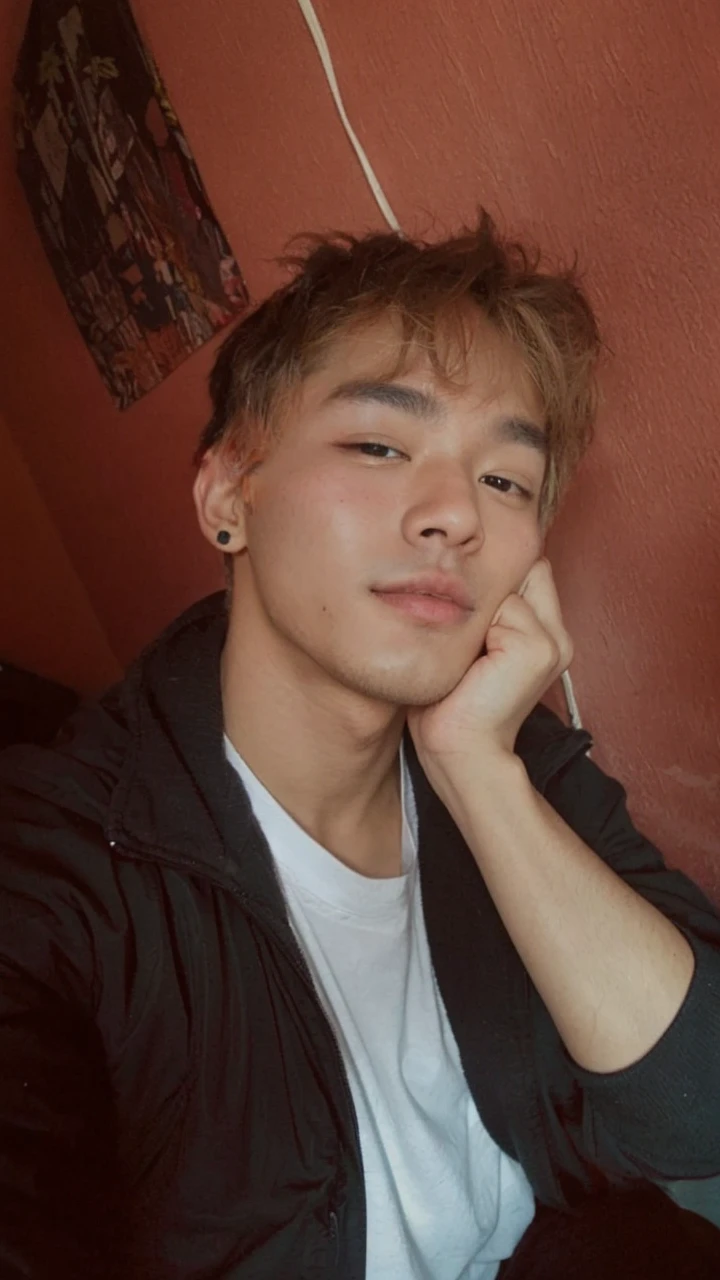 A cute guy korean face