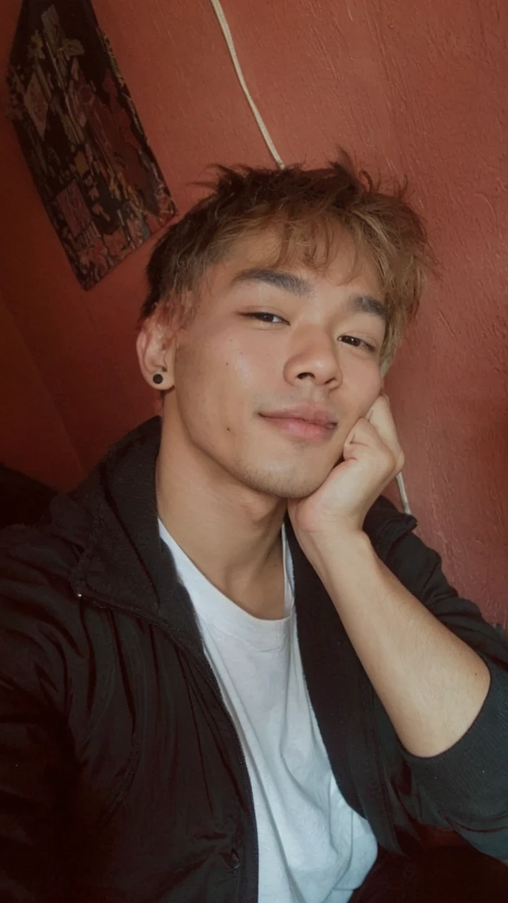 A cute guy asian face 