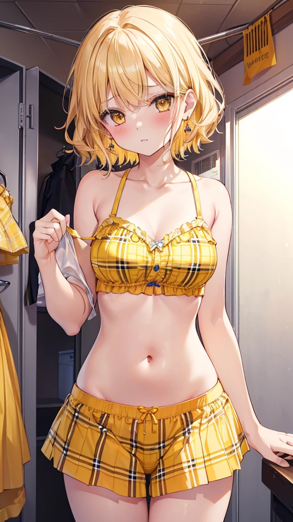 (8K、Best image quality、Highest quality、masterpiece)、One Girl、Blonde、short hair、Wavy Hair、Orange eyes、Earrings、blush、Get angry、Moderate bust、((Yellow plaid bra))、((Yellow plaid panties))、throw、Cowboy Shot、Locker Room Background