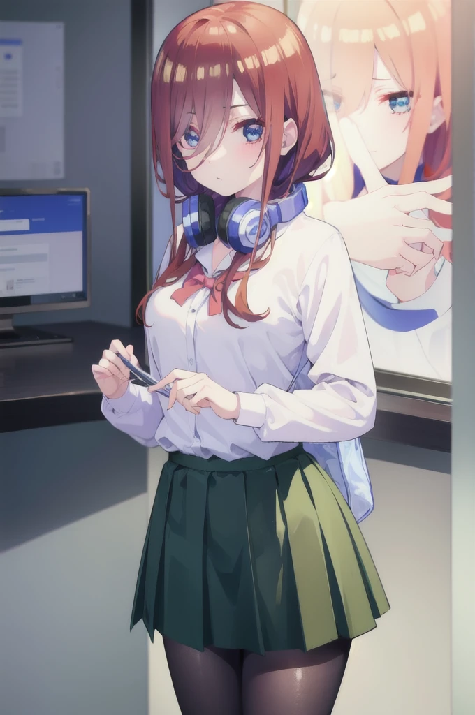 mikunakano, miku nakano, long hair, bangs, blue eyes, brown hair, shirt, hair between eyes, headphones, cardigan, headphones around neck, BREAK skirt, shirt, long sleeves, white shirt, pantyhose, pleated skirt, black pantyhose, green skirt, BREAK indoors, classroom,school, BREAK looking at viewer, BREAK (masterpiece:1.2), best quality, high resolution, unity 8k wallpaper, (illustration:0.8), (beautiful detailed eyes:1.6), extremely detailed face, perfect lighting, extremely detailed CG, (perfect hands, perfect anatomy),