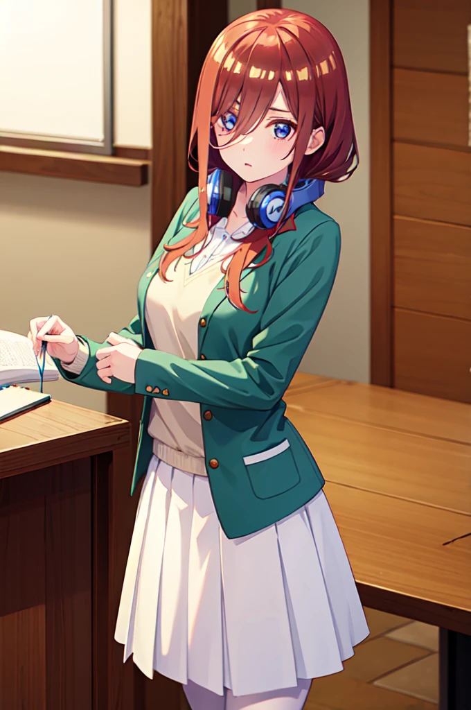 mikunakano, miku nakano, long hair, bangs, blue eyes, brown hair, shirt, hair between eyes, headphones, cardigan, headphones around neck, BREAK skirt, shirt, long sleeves, white shirt, pantyhose, pleated skirt, black pantyhose, green skirt, BREAK indoors, classroom,school, BREAK looking at viewer, BREAK (masterpiece:1.2), best quality, high resolution, unity 8k wallpaper, (illustration:0.8), (beautiful detailed eyes:1.6), extremely detailed face, perfect lighting, extremely detailed CG, (perfect hands, perfect anatomy),