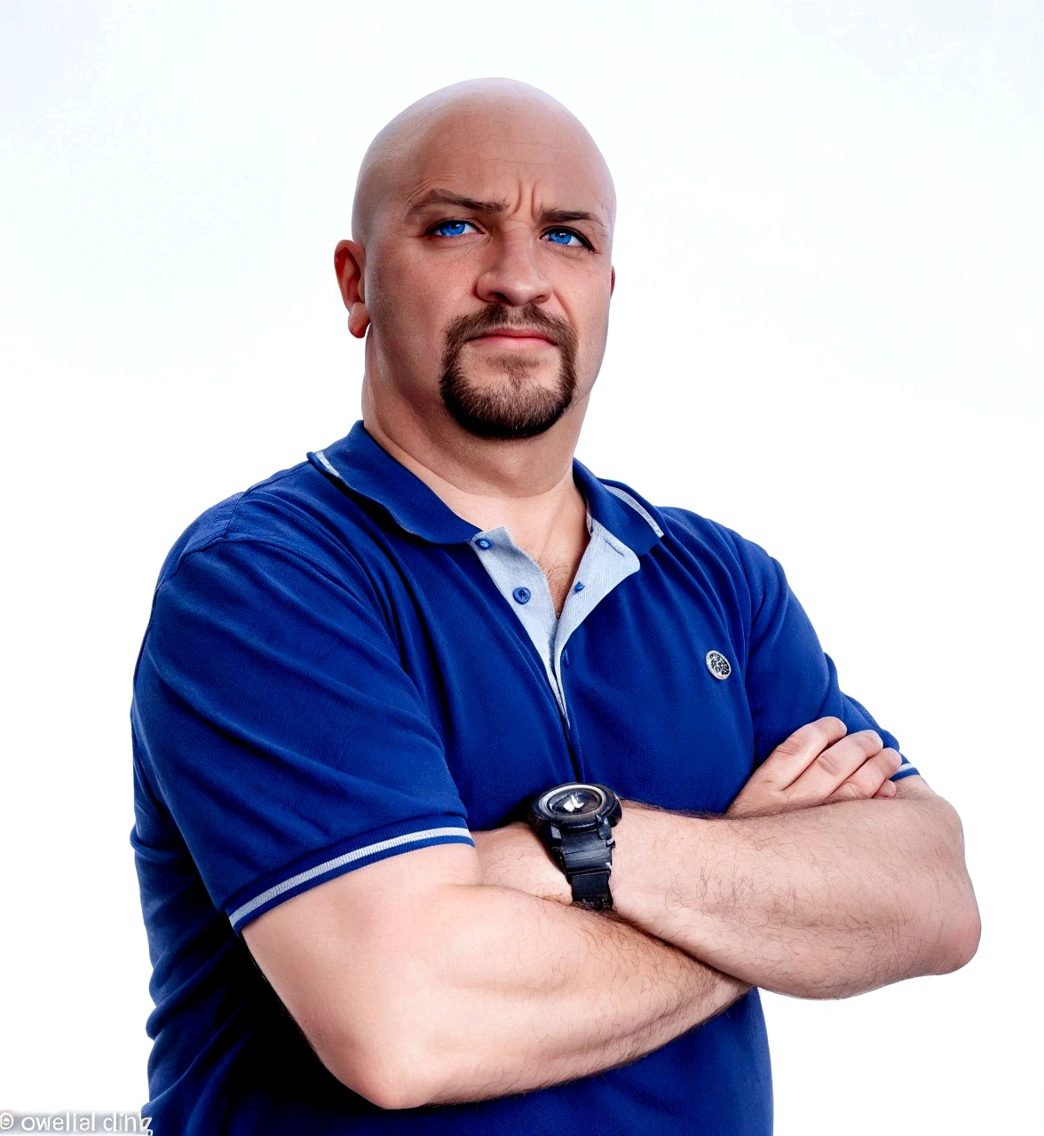 Gorgeous Man, slow down, bald and blue shirt, Portrait photo, blue colored eyes, stark.