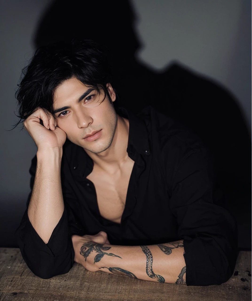 male face, well defined features, no errors and hair at the root of the neck , hacer el cabello un poco mas largo