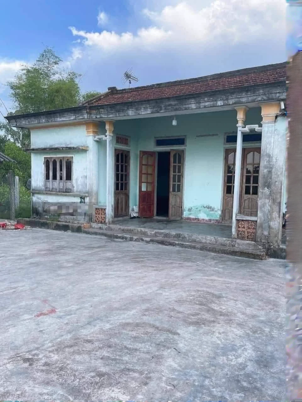 ((( best quality, masterpiece))), (hyper realistic, photo-realistic:1.2), high quality, (daylight:1.2), perfect lighting,
mordenhouse, main material (wood: grey stone:0.2), building, grey morden house, modern, dynamic light , pool