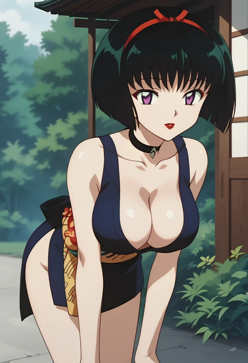 score_9, score_8_up, score_7_up, source_anime, best quality, masterpiece, rating_explicit, uncensored, anime screencap, megami magazine, game cg, BREAK, SAKASAGAMINOYURA, 1GIRL, large breasts, cleavage, BLACK HAIR, HAIR BAND, BOB_CUT, PURPLE EYES, CHOKER, SLEEVELESS, SHORT KIMONO, red lip, outdoors, leaning forward