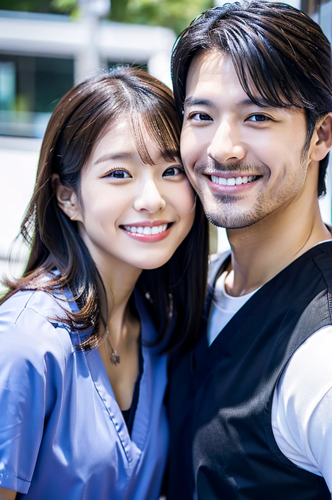 Male dentist and female dental hygienist 2people A good business partner 日本people Handsome Men and Beautiful Women Wear black scrubs Upper body close-up high resolution high resolution Highest quality smile Shooting outside