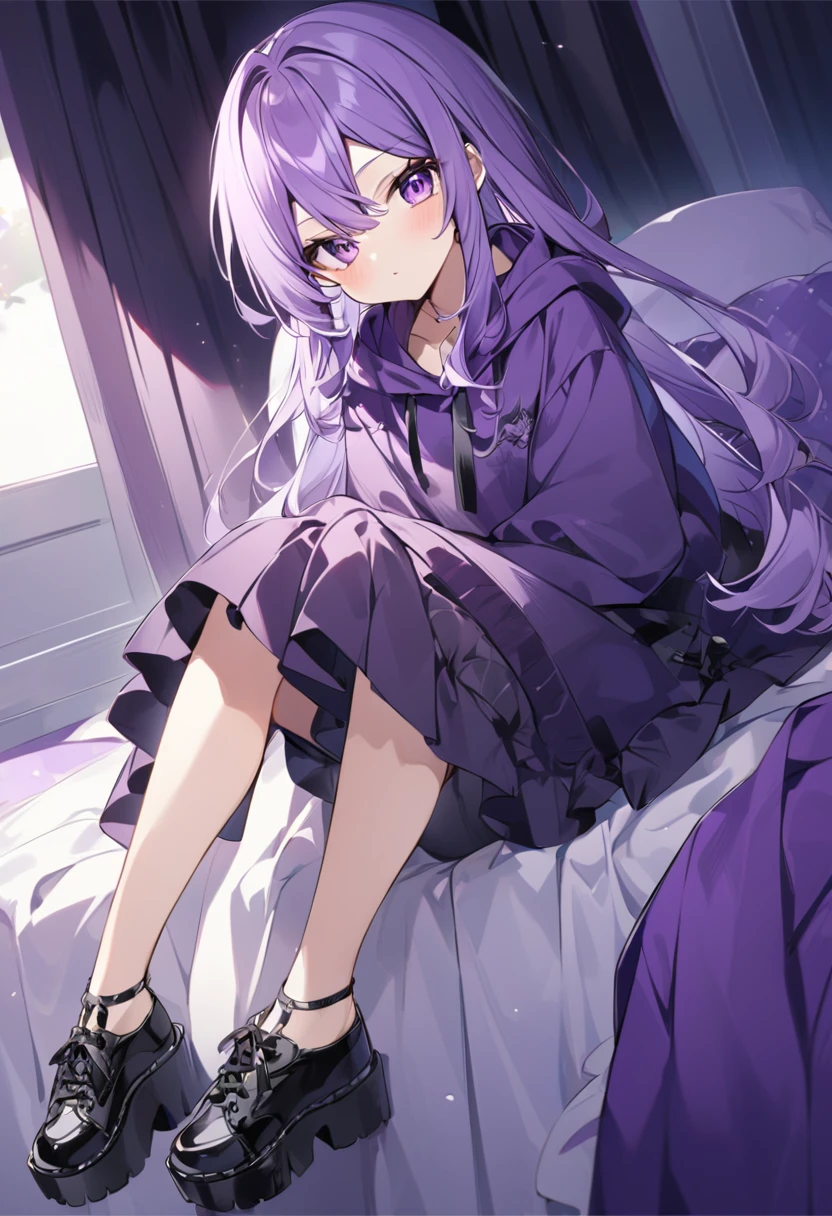 Keito。Purple Eyes。Purple Hair。Purple Skirt。Black shoes下。Black shoes。Purple hoodie。Purple Bed