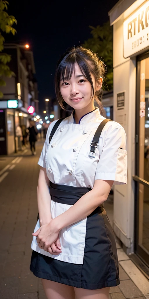 1 fille, rue de Tokyo,nuit, (40 years old), paysage urbain,lumières de la ville, fermer,sourire, (8k, Photo brute, meilleure qualité, chef-d'œuvre:1.2),(réaliste, photo-réaliste:1.37), ((naked)), ((masturbating)), no panties, open legs, no clothes