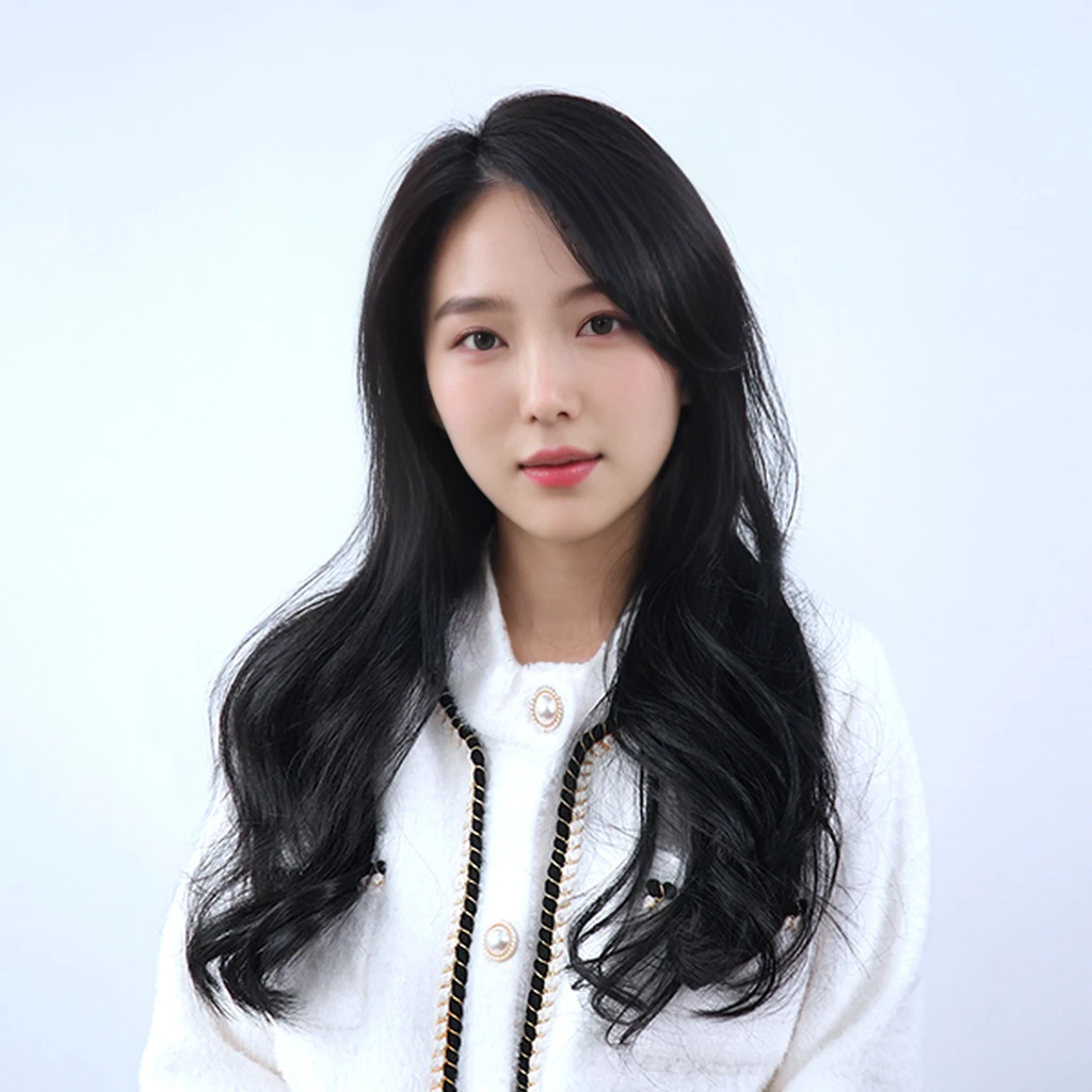 Best Quality, 8k, Masterpiece, (Portrait: 1.3), (photo realistic:1.4), (hyper realistic:1.4), Sharp Focus, looking at viewer, (smoother lighting:1.1), (increase cinematic lighting quality:0.9), realistic lighting, backlighting, light on face, ray trace, (brightening light:1.2), (Increase quality:1.4), sharp detail, (best quality real texture skin:1.4), finely detailed eyes, black_eyes, finely detailed face, 25 year old Korean woman