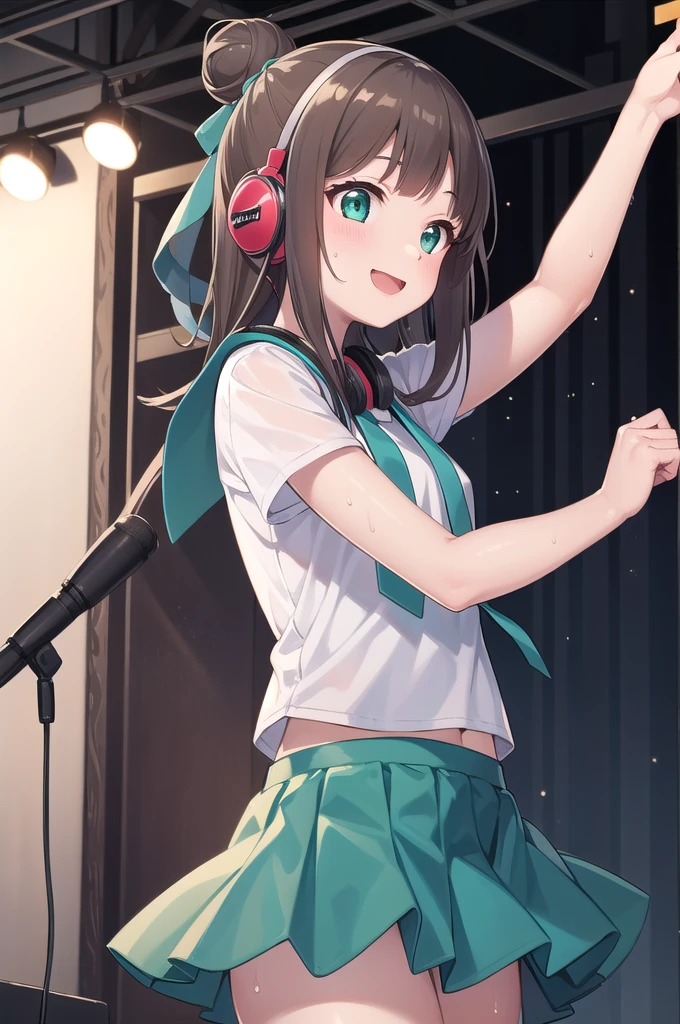 ((masterpiece、Highest quality))1 Girl、Lori、Loriコン、っぽい、cute、cute、My Favorite 、solo、Idol、Green skirt、Star Green Eyes、Headphones、Brown Hair、Bun teal hair、music、Pleated skirt、緑色のIdolドレス、Cyber World、smile、smile、dance、sing、Line of sight、Sparkling、Sweat、Red cheeks、Vocalist、 cuteポーズ、Loud cheerusicに囲まれる