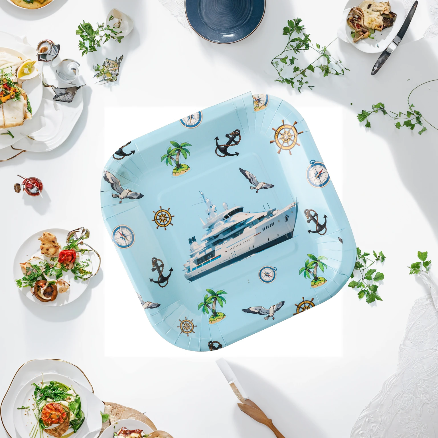 Looking down at the dining table，background，food，tableware