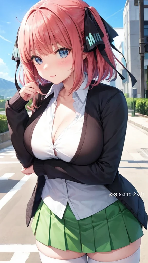 thequintessentialquintuplets,football,ninonakano,nino