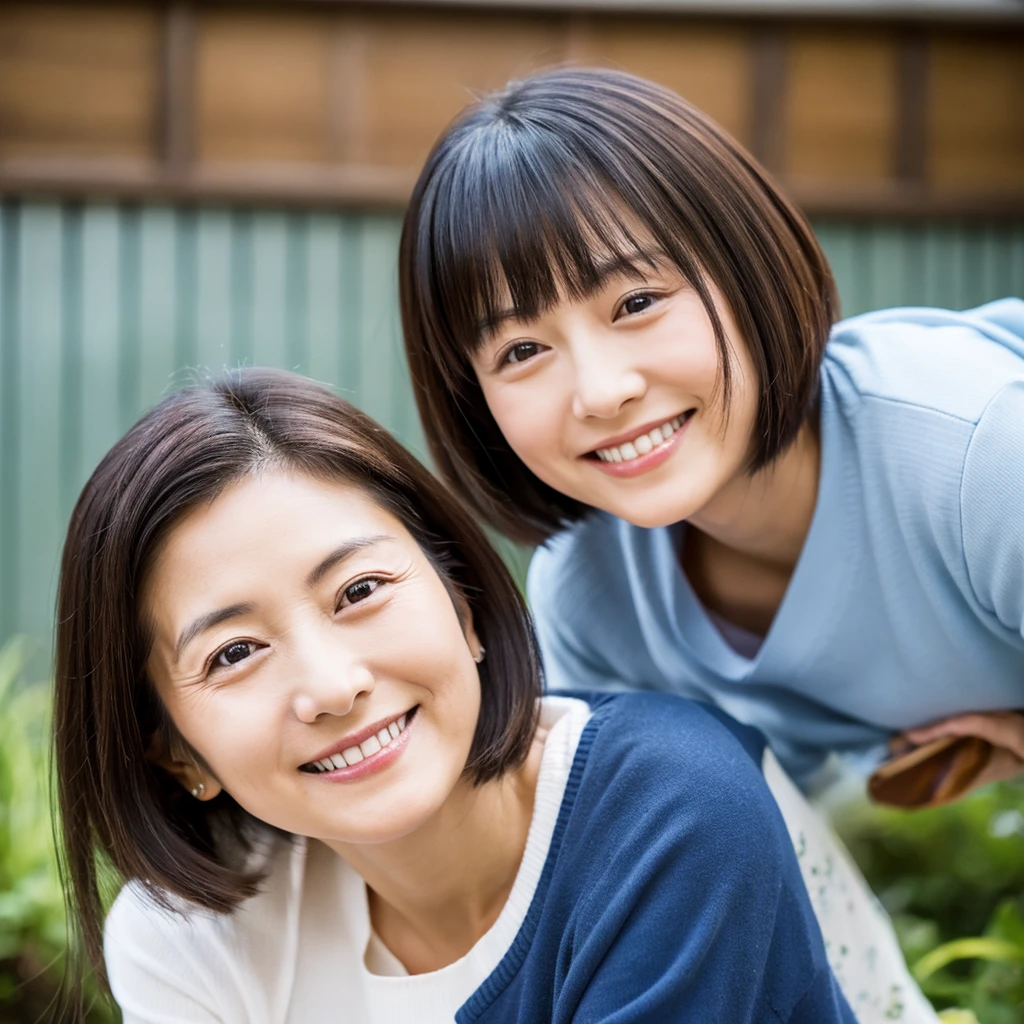 Japanese,Aunt in her 50s,smile