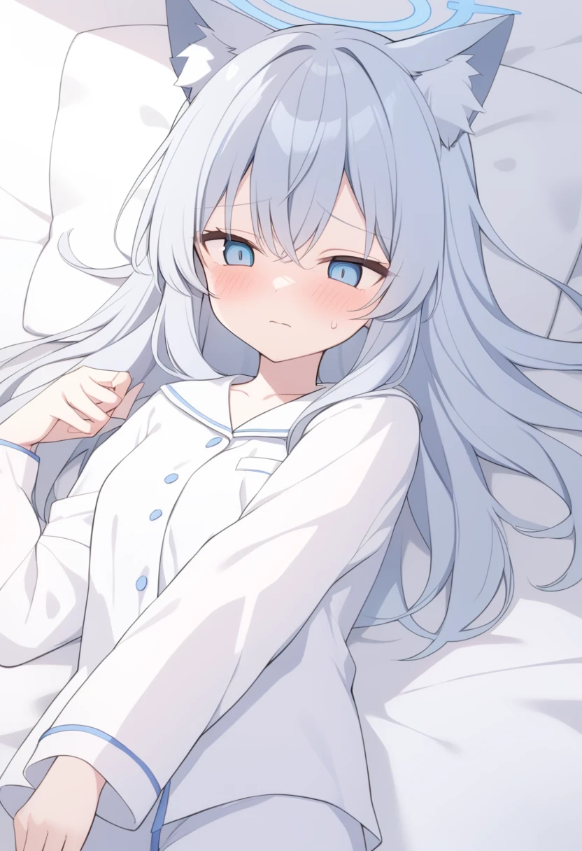1girl in、A smile、A delightful! Cute white pajamas、dressing gown、(small tits)、Sleeping in large letters、Upper body portrait、
