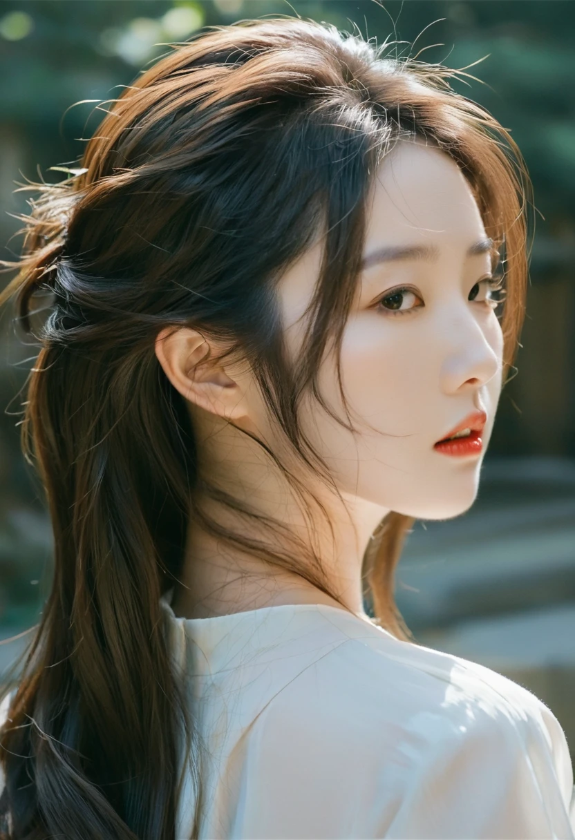 Apparition,Ghost,Girl, Two women,hair is like a snake,Mouth on the back of the head,One person,Lips on the back of the head, put your mouth on the back of the head,Beauty,Realistic Women, lovely,Japanese