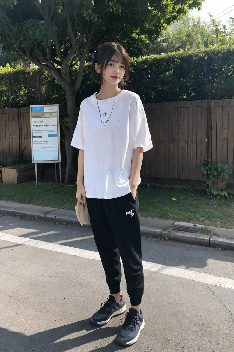 one&#39;s home、living、Girl training、Light gray sports bra,Light grey sports pants,27 years old,bangs,A small smile,Thighs,knees、Looking back、Long hair wavy hair girl、From below,Front light、Reflected in the mirror、Reflected in the mirror自分を自撮り、Cleavage