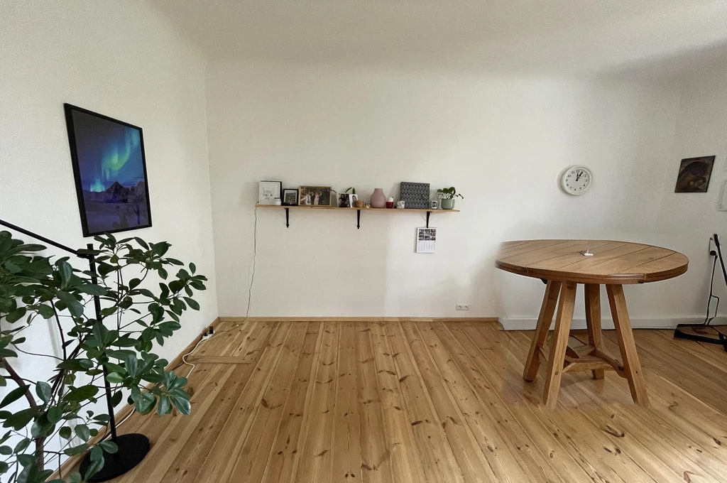 small round wooden table