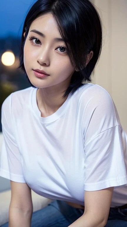 Highest quality、Japanese women、The most beautiful woman in the world、sexy、Blue-black hair color、Short Hair Style、Small face、Beautiful skin、night、Large breasts、Realistic、White T-shirt