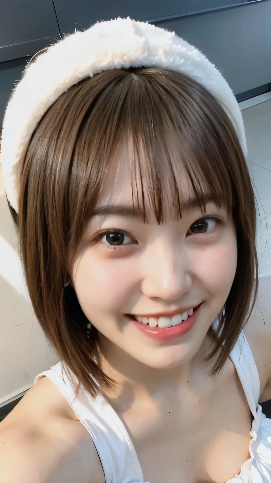 (8K、RAW Photos、Highest quality、masterpiece:1.2)、((Smiling with teeth showing、Thin your eyebrows、Thin your eyebrows、Make your pupils smaller:1.5))、((lower nose、Nasolabial folds:1.2))、((Nipples、pubic hair:1.3))、((Short Hair、bangs))、(Realistic、Realistic)、1 Girl、((naked、Nighttime hot springs、Flat Chest、smile))、cute