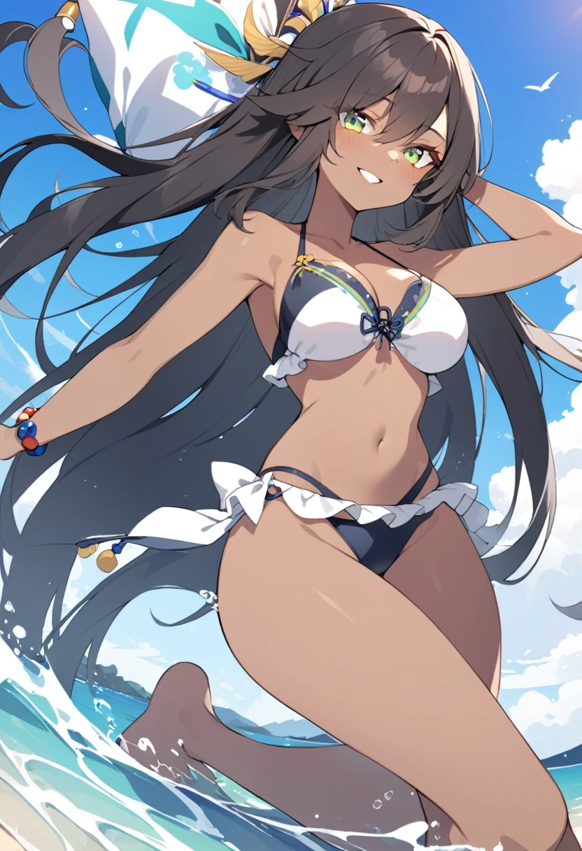 1girl, 独奏,black dark skin,breasts,thighs,dark-skinned female, green eyes, long hair, smile,Dynamic Angle,Swimwear