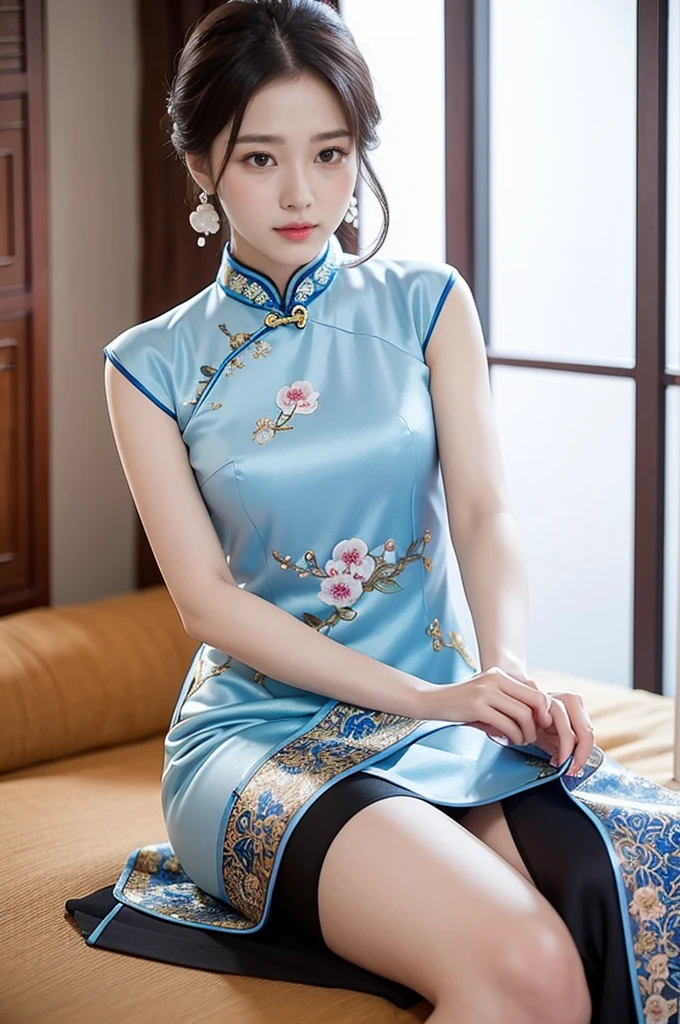 Cheongsam is one of the traditional Chinese costumes，Known for its unique design and elegant temperament。I want some gentle and elegant cheongsams.，You can consider the following aspects：

Fabric Selection：The fabric of the cheongsam has a great influence on the overall effect。Silk fabric is the first choice for cheongsam，It can show gloss，And has an elegant temperament。also，Cotton or blended fabrics are also good choices，They are more comfortable，Suitable for everyday wear。
Color matching：Gentle temperament can be reflected through soft colors。Light pink、Light Blue、Off-white is a good choice。These colors not only make your skin look whiter，It can also create a gentle atmosphere。
Graphic design：Traditional cheongsam patterns such as flowers、Geometric shapes can show the oriental charm。You can choose some simple yet elegant patterns，Avoid overly complex designs，to maintain overall coordination。
Style Selection：The cheongsam has various styles，You can choose according to your body shape and preferences。For example，If you are tall，You can choose a long cheongsam，Show your beautiful lines；If you prefer a more relaxed feel，You can choose a short cheongsam。
Accessories：Appropriate accessories can enhance the overall effect of cheongsam。For example，A pair of pearl earrings or a thin gold necklace，Can add a sense of refinement。at the same time，A pair of high heels that match the color of the cheongsam，It is also the key to improving temperament。