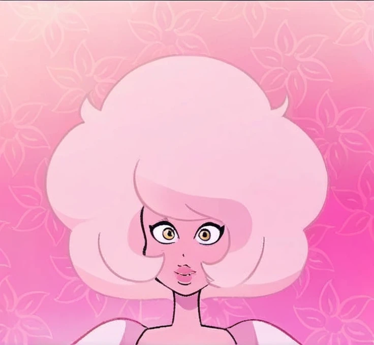 Short and voluminous hair, full lips.
