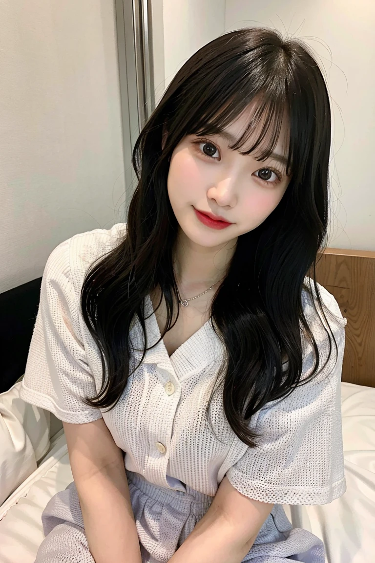 Highest quality、Highest Resolution、RAW images、A woman and a man sitting side by side on a bed、Japanese、Man in his 40s、20-year-old woman、Selphy、She has long black hair、She has bangs