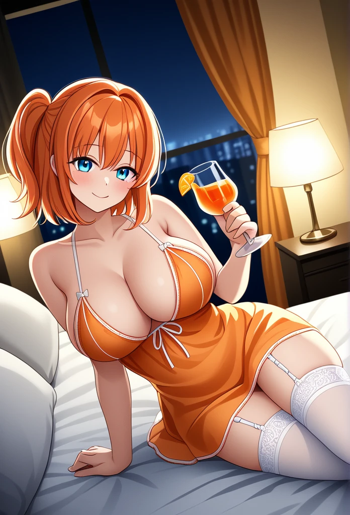 Honoka Kosaka　Orange Hair　Blue eyes　short hair　Half Twin Tail　One-sided ponytail　Orange nightgown　White garter belt　smile　Larger breasts　night　Love Hotel　Seduce　Sit on the bed　night景　Dark Room　Room lighting　Holding an orange cocktail