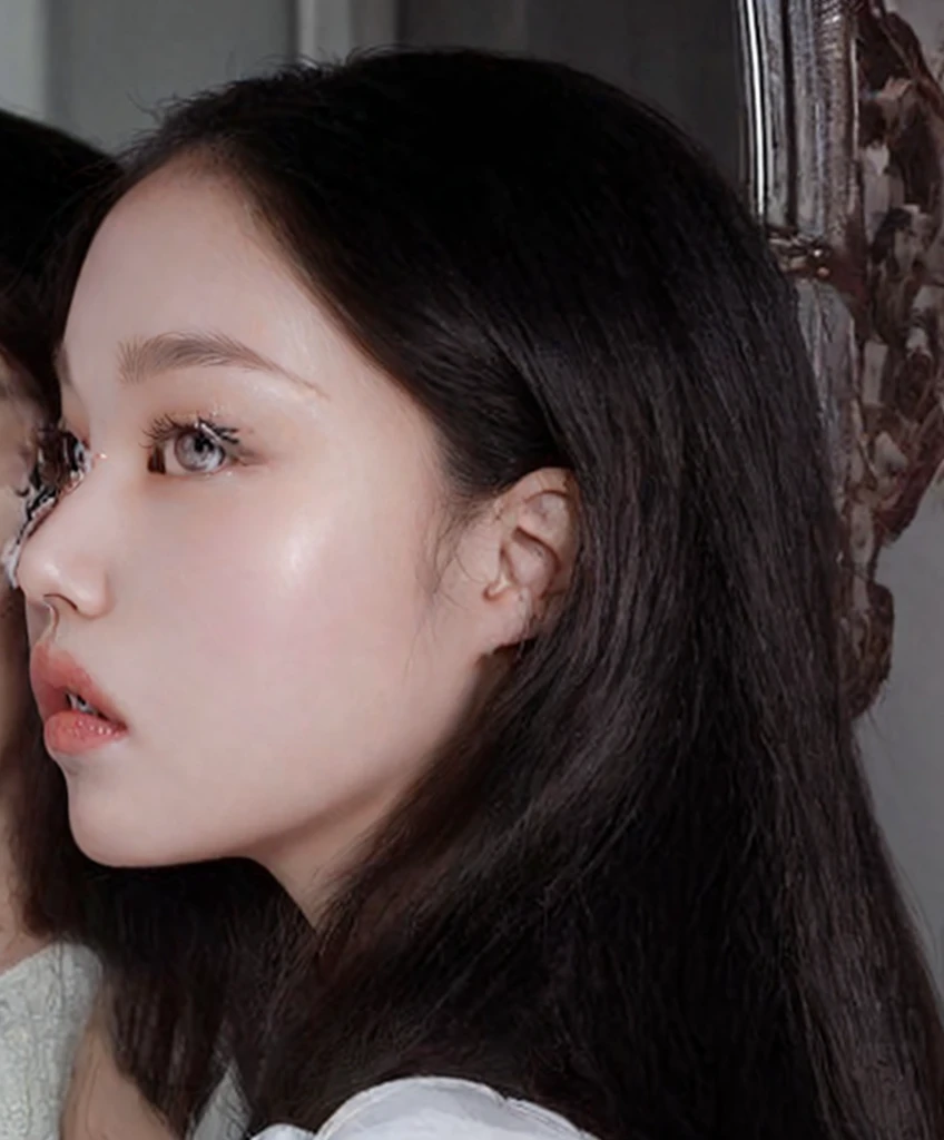 Jennie Kim face, Kim Jennie face, blackpink Jennie face, small nose, juicy lips, big eyes  