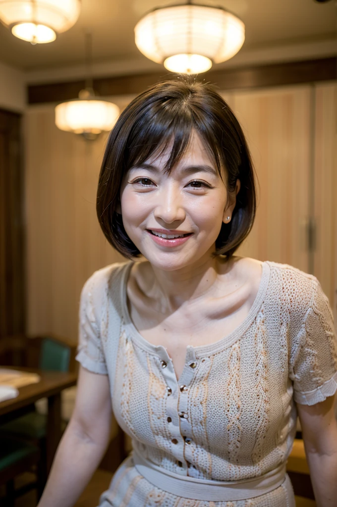 (8K、RAWE Photo、Highest quality、masterpiece:1.2)、(Real、Photorealistic:1.37)、Super detailed、Ultra-high resolution、1 girl、Beautiful detailed face、(Feather Cut: 0.6)、Professional Lighting、The lighting is bright、actress、model、Japanese、Full body、Wide-angle shot、Daytime、bright、 simple background ,Simple Background、Model posing, full body , cowboy shot ,40-year-old woman、Mature Woman、smile、Left arm slightly raised、