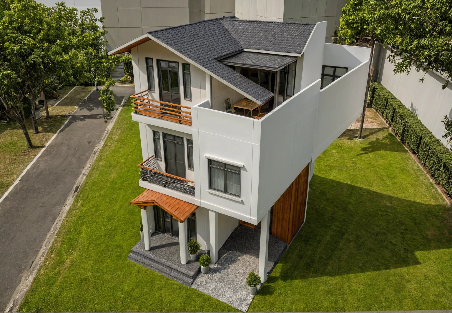 Raw photo, Masterpiece, high quality, best quality, authentic, super detail, architecture, house, outdoors,  style modern, minimalist line, wooden, white paint wall, japan style, wasabi style, Jen style, steel stair, glass railing, paint wall decor, tree, street