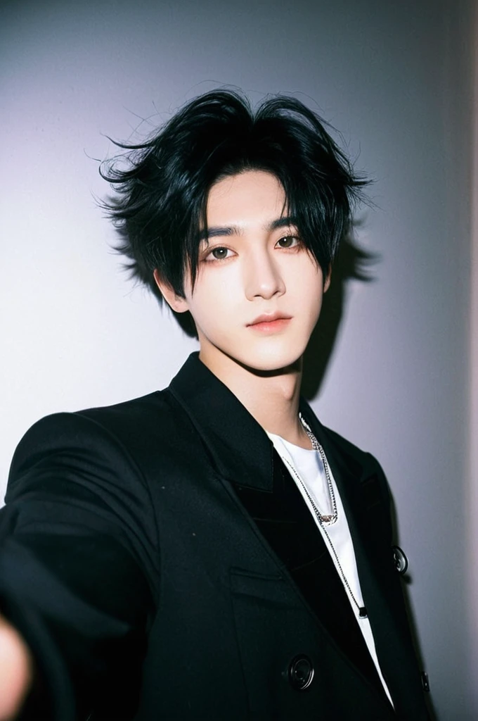 One boy, Young man with black hair  (Wolf Mash Hair),Male K-Pop Idols, A camera full of love, Levi Ackerman, Medium Portrait Soft Light, chop, Beautiful Model, Oval Face, Vivid,Selfie,(In a dark room),Full body photo