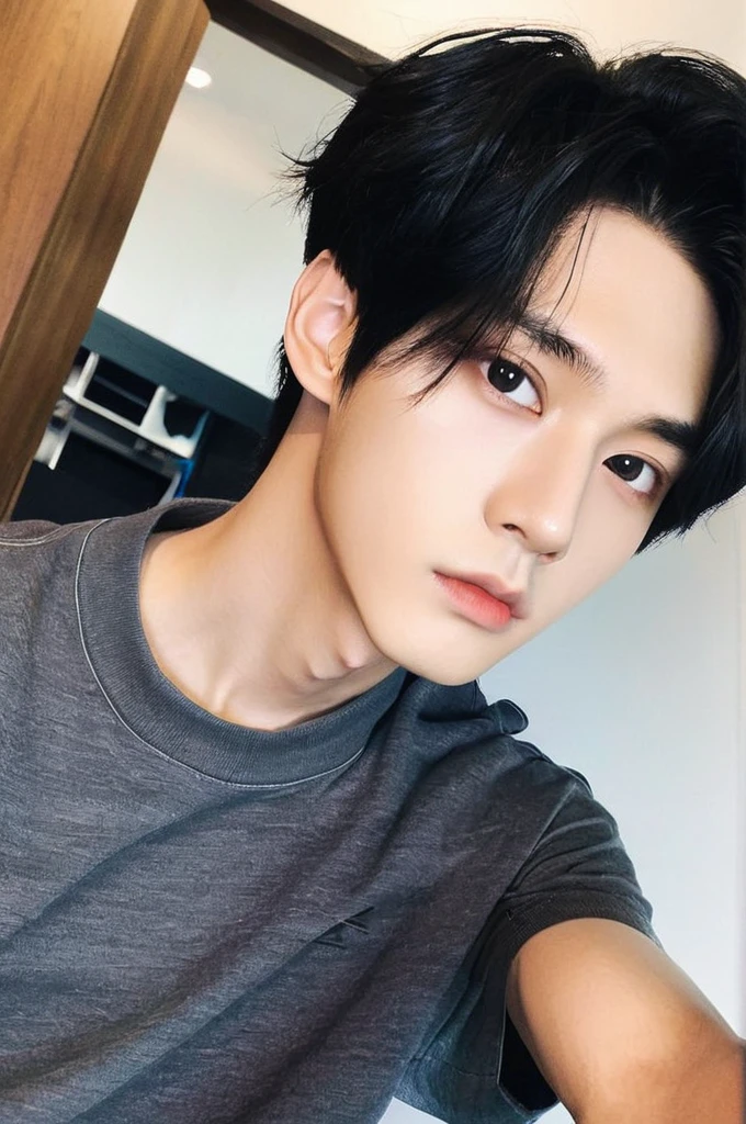 One boy、Young man with black hair(Mash Straight)((Long Hair)),With nape、Male K-Pop Idols、Levi Ackerman、Medium portrait、chop、Beautiful Model、Oval Face、Vivid、Selfie、(In a dark room)、The whole body is shown、((Full body photo))
