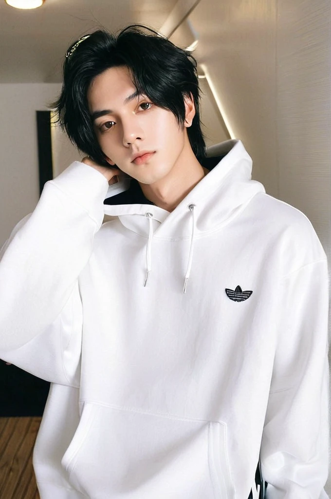 One boy、Young man with black hair（Mash Straight)((Long Hair)），With nape、Long enough to cover the earale K-Pop Idols、Levi Ackerman、Medium portrait、chop、Beautiful Model、Oval Face、Vivid、Selfie、（In a dark room）、The whole body is shown、((Full body photo))、Cover with a hoodie