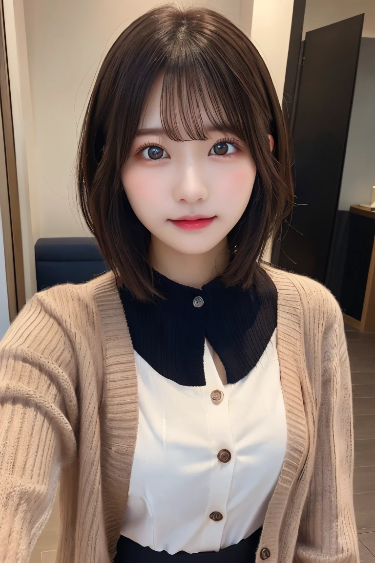 Highest quality、（beautiful）、Precision Eyes、Fine skin、Brown eyes、22-year-old female、Brown Hair、looking at the camera、Gal、Semi-short hair、Long sleeve cardigan、Selfie、Removed button、hot spring、LOL