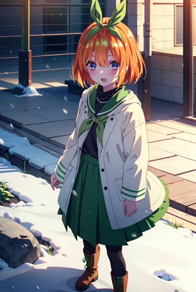 Yotsubanakano, Yotsuba Nakano, bangs, short hair, blue eyes, Hair between the eyes, hair ribbon, hair band, Orange Hair, (Green ribbon:1.5), smile, Hair between the eyes,blush, Open your mouth,White Breath,scarf,Green neck long coat,V-neck sweater,Long skirt,Black Pantyhose,short boots,Standing leaning against a wall,Snow is piling up,that&#39;it&#39;s snowing,whole bodyがイラスト入るように,Hiding in a roofed building,
break outdoors, construction area,
break looking at viewer, whole body,
break (masterpiece:1.2), Highest quality, High resolution, unity 8k wallpaper, (shape:0.8), (Beautiful attention to detail:1.6), Highly detailed face, Perfect lighting, Extremely detailed CG, (Perfect hands, Perfect Anatomy),