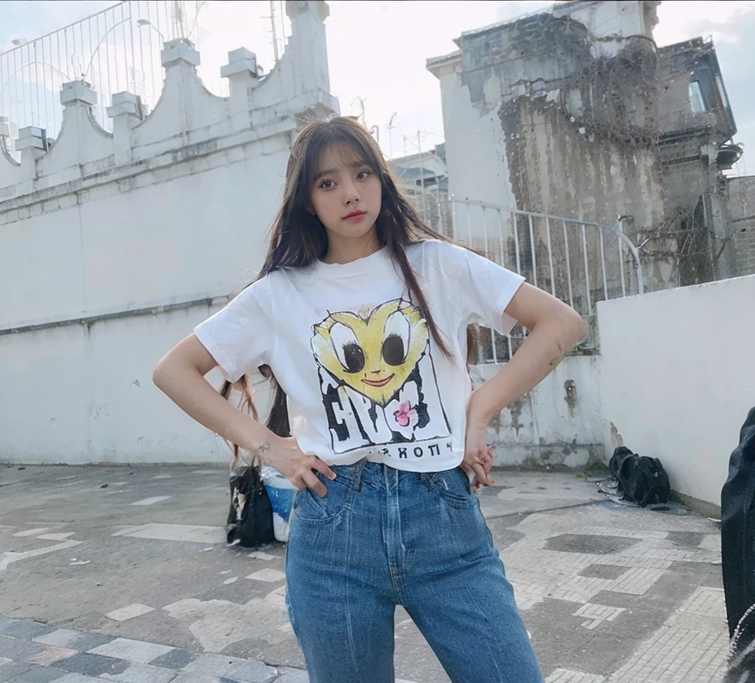 (Masterpiece), (Best Quality), (ultra detailed),(messy hair),(illustration), (1 girl), (fashion clothes), standing, model, looking at the viewer, (interview), (simple background),Beautiful detailed eyes, beautiful and delicate face, floating,(High saturation),(colorful splashes),colorful bubble,(bright), focus on face, Horse tail, Ayaka Kamisato, light blue fur, hits, hair ring, floating flowers, floating hairs, (bright), better lighting, best shadow,
