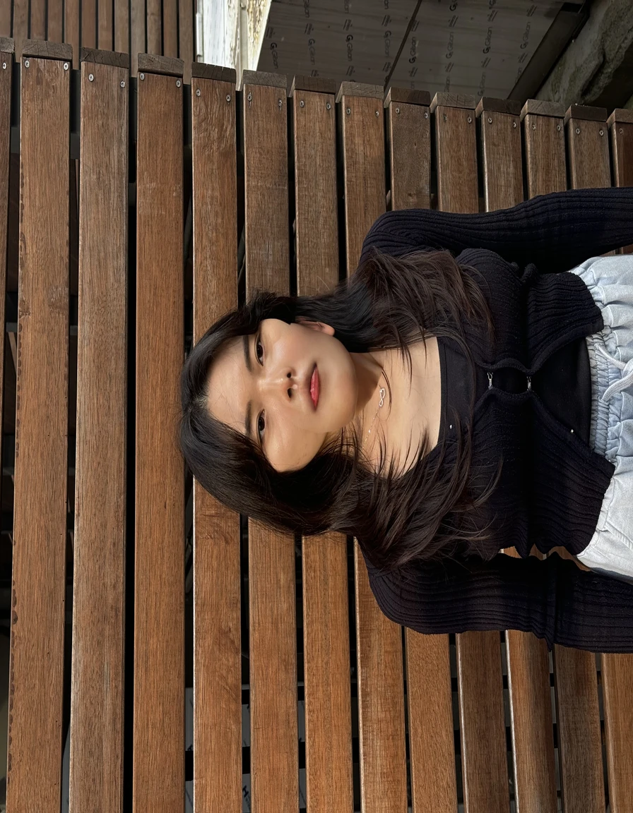 Best Quality, 8k, Masterpiece, (Portrait: 1.3), (photo realistic:1.4), (hyper realistic:1.4), Sharp Focus, looking at viewer, (smoother lighting:1.1), (increase cinematic lighting quality:0.9), realistic lighting, backlighting, light on face, ray trace, (brightening light:1.2), (Increase quality:1.4), sharp detail, (best quality real texture skin:1.4), finely detailed eyes, black_eyes, finely detailed face, 25 year old Korean woman