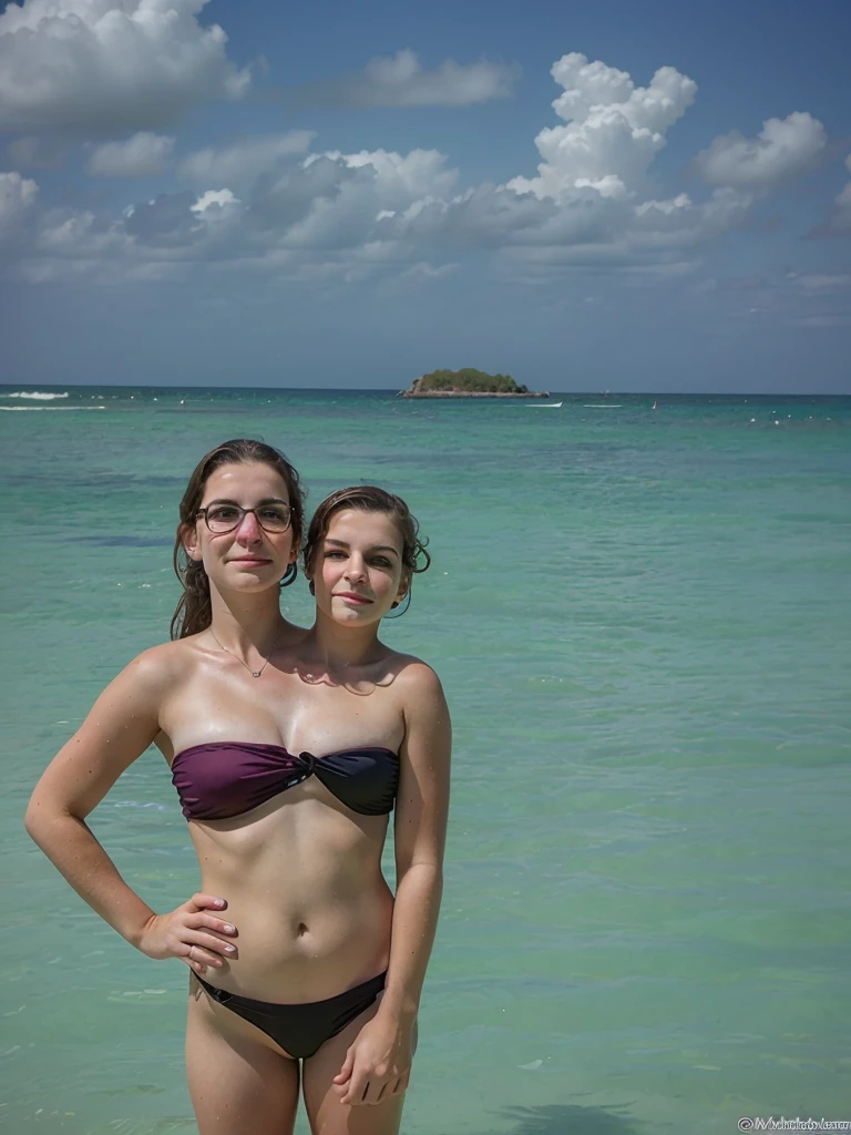 2 women naked on the beach