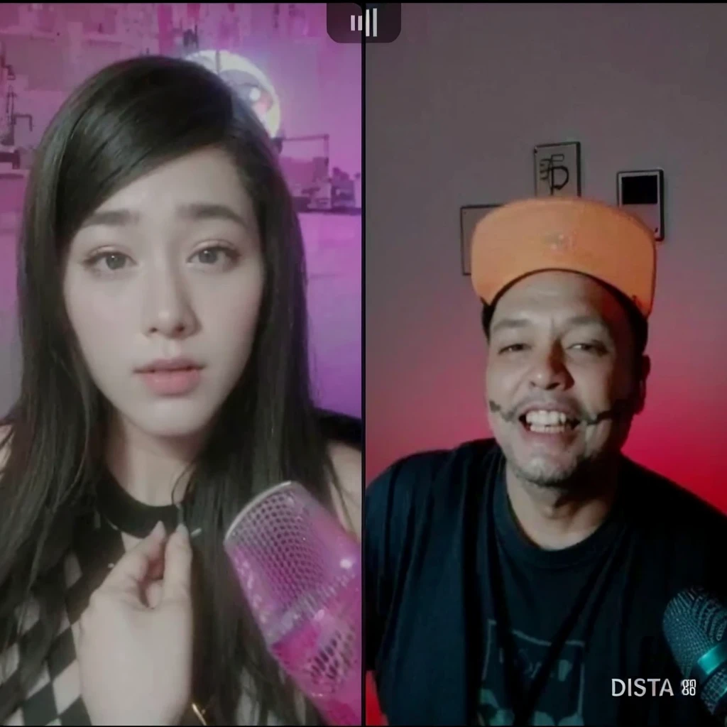 A beautiful girl with long hair, wearing a cyberpunk-style hat, in a dystopian city scene, (best quality,4k,8k,highres,masterpiece:1.2),ultra-detailed,(realistic,photorealistic,photo-realistic:1.37),HDR,UHD,studio lighting,extreme detail description,professional,vivid colors,bokeh,city hunter,queen seon,king of down,town,handsome,cyber crime,linux